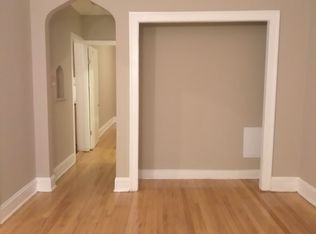 6647 N. Greenview Ave, Chicago, IL 60626