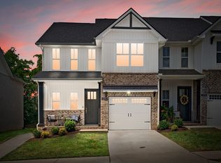 1230 Hayloft Pl, Gallatin, TN 37066