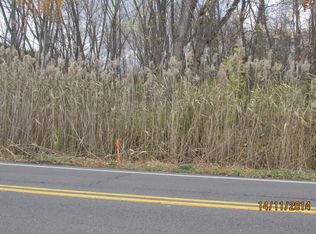 Middle Rd, Wilkes Barre, PA 18706