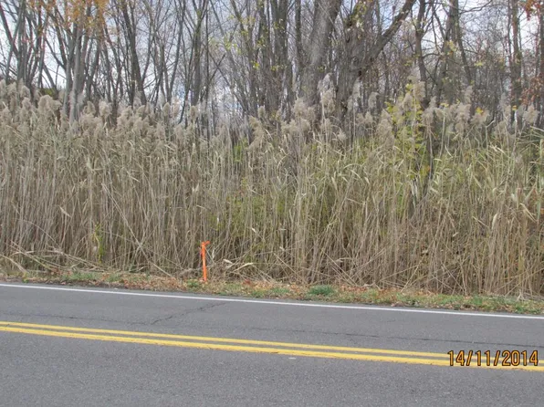 Middle Rd, Wilkes Barre, PA 18706