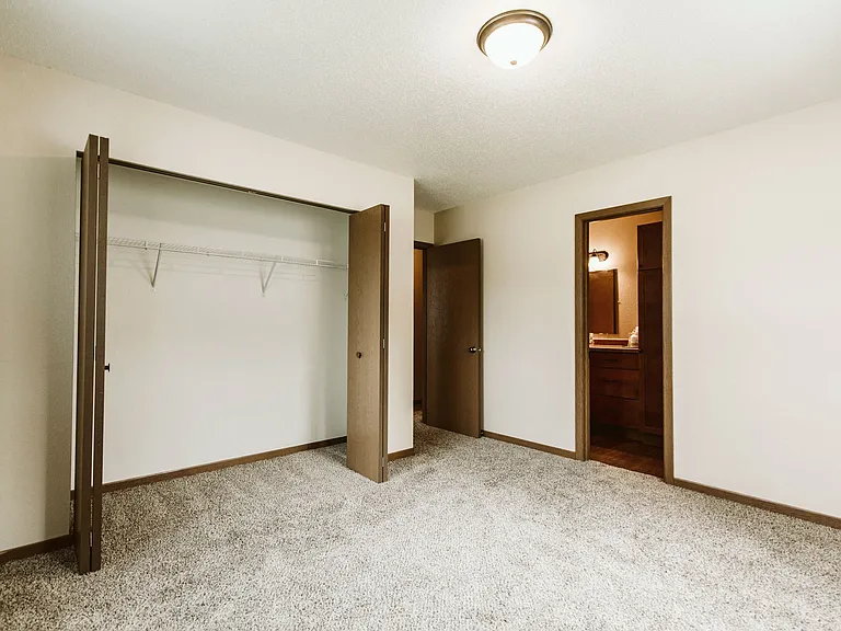 Grandview II — Photo 8