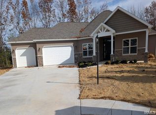 4609 W Clearlake Ct, Muncie, IN 47304