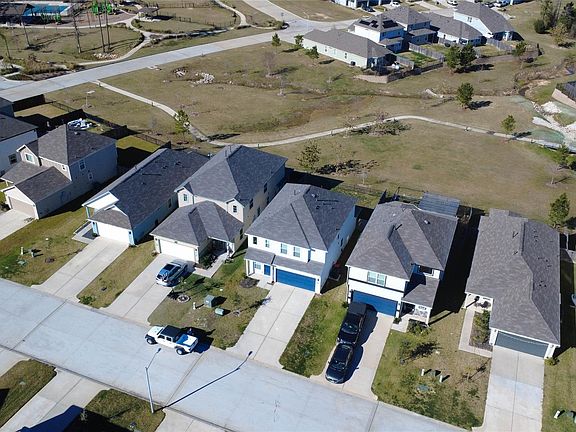 2nd image of 2522 Sturgeon Way