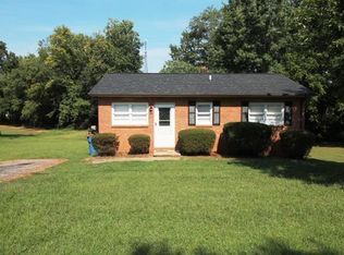 13 W Summit Ave, Granite Falls, NC 28630