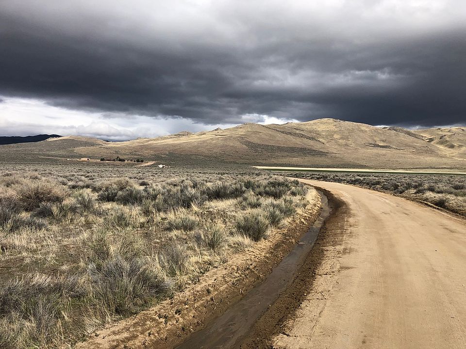 2nd image of 15995 Dry Valley Rd