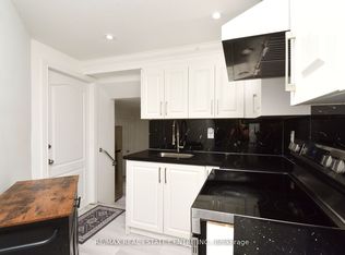 17 Crescent Hill Dr S, Brampton, ON L6S 2P4