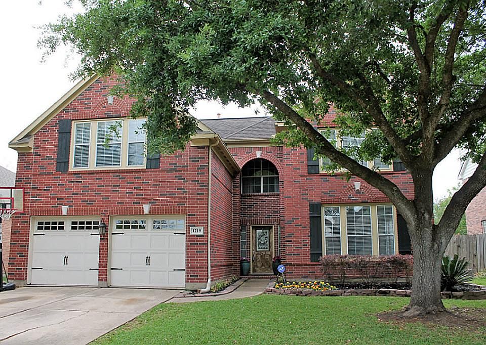 1st image of 1219 Atlanta Dr