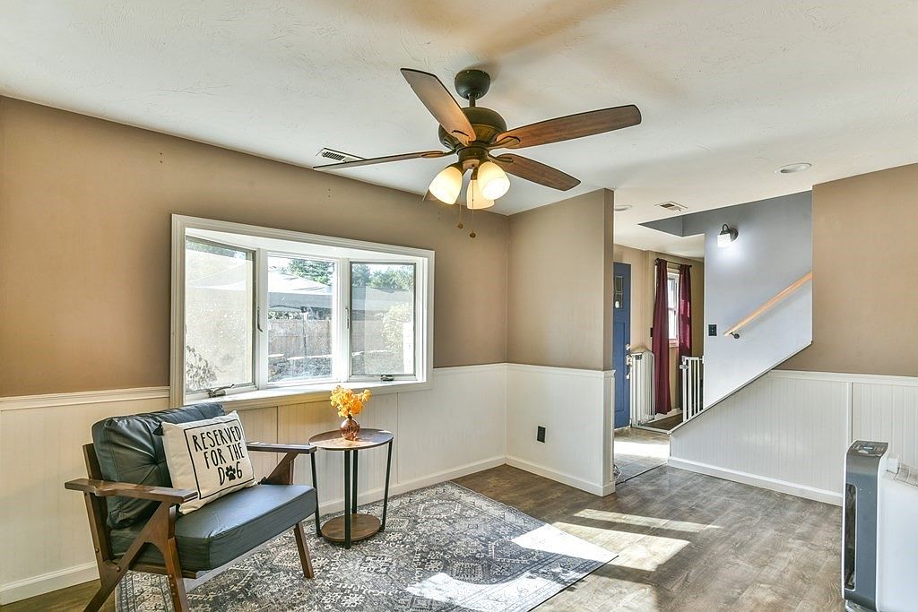 238 W Main St, East Brookfield, MA 01515 Zillow