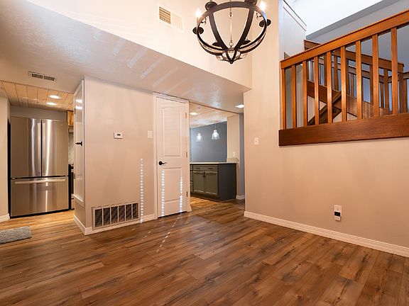 2nd image of 5200 Villa View Dr APT 16D