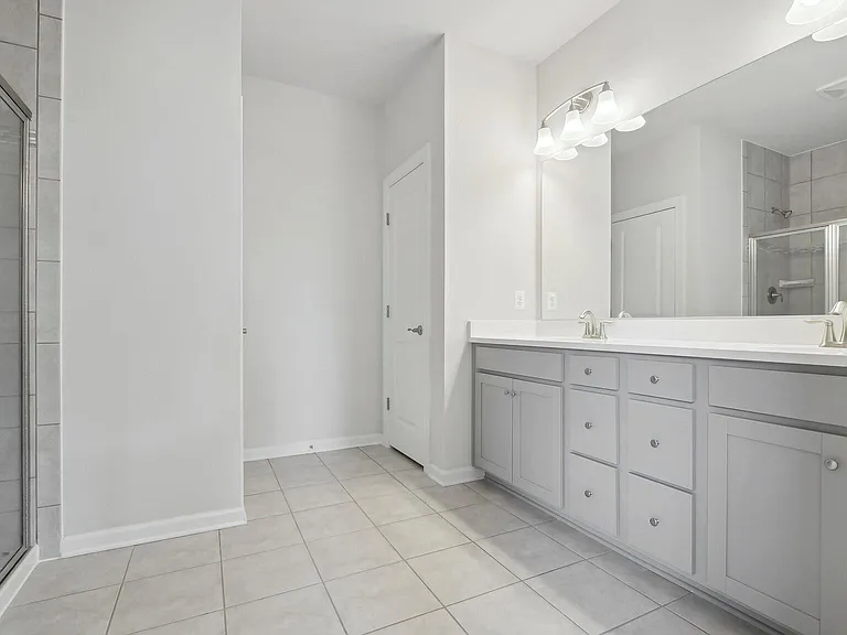 45117 Kincora Dr — Photo 15
