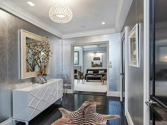 Sold by Sotheby's International Realty | media 20