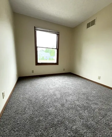 142 E Lincoln Hwy #3 — Photo 9