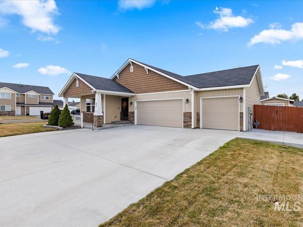 23 N Zion Park Dr, Nampa, ID 83651