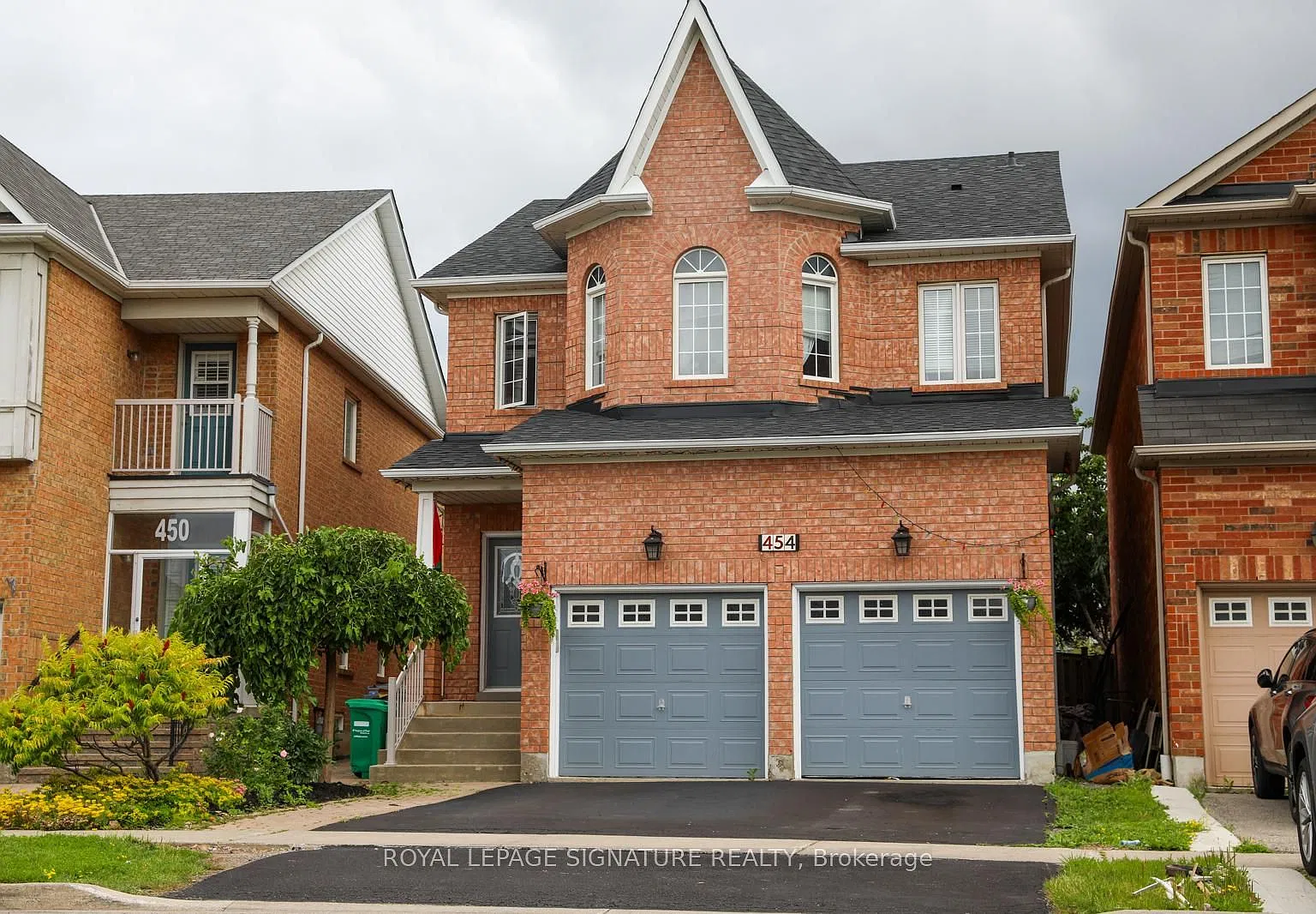 4 bed, $3,850 — Photo 1
