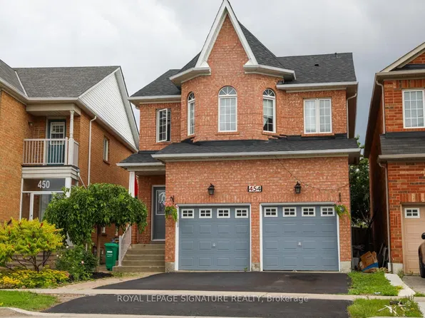 454 Huntington Ridge Dr, Mississauga, ON L5R 0A9