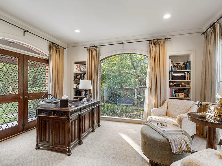 3325 Inwood Dr — Photo 10