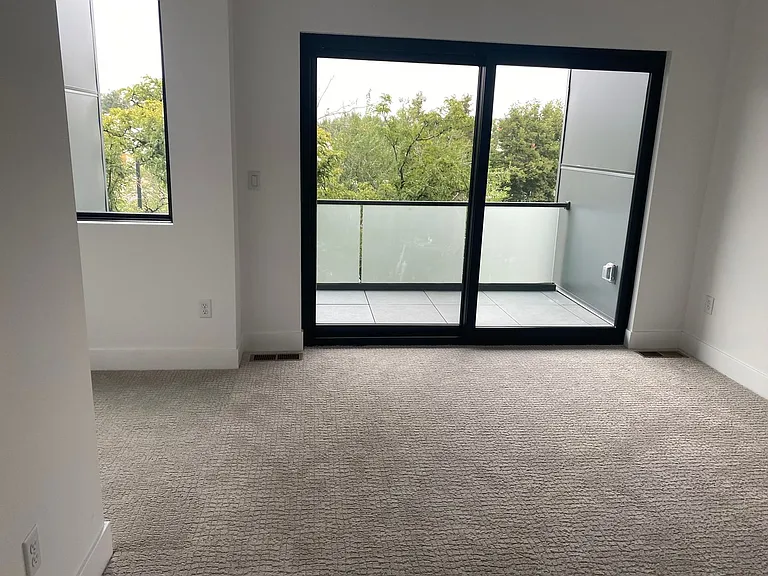 2465 Walnut St #9 — Photo 14