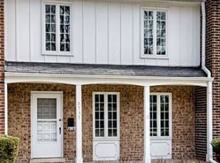 5737 S Garfield St, Hinsdale, IL