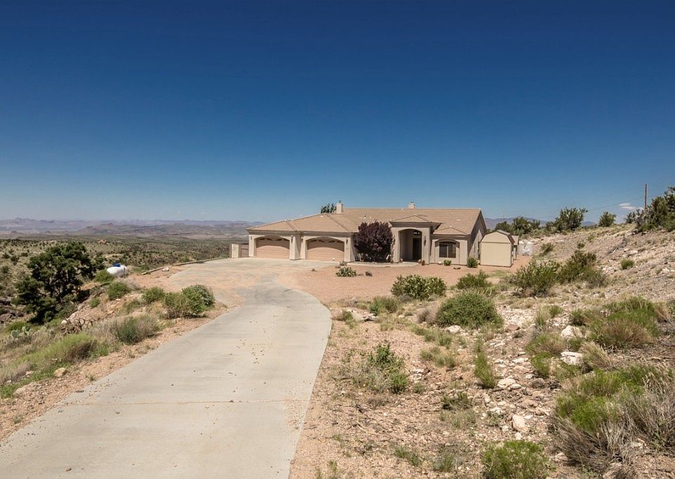 1st image of 4068 E Buckskin Ln