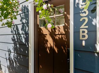 832B S Sullivan St #B, Seattle, WA 98108