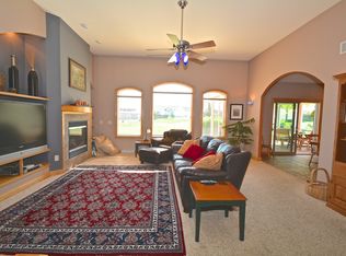 468 Riviera St, Oregon, WI 53575