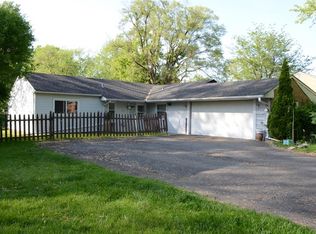 157 Oxford Rd, Bolingbrook, IL 60440