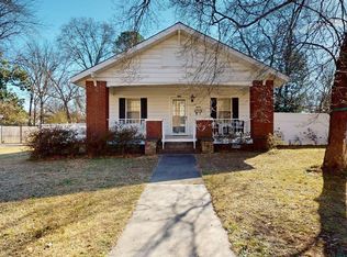 1621 Prince St, Conway, AR 72034