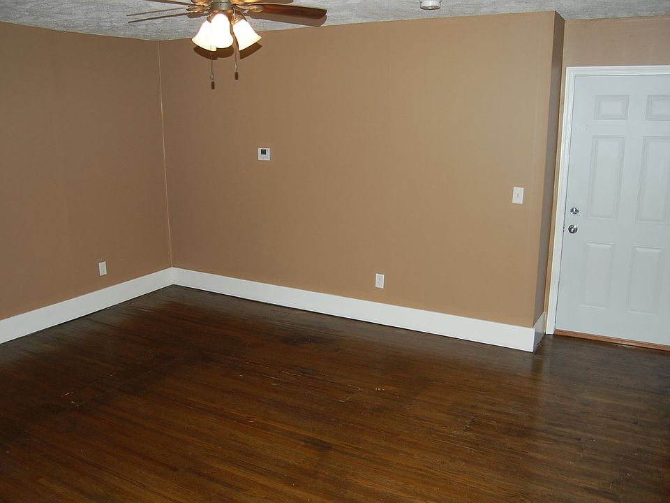 Building Photo 5