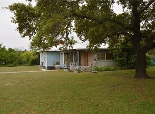 1301 Rice St, Goldthwaite, TX 76844