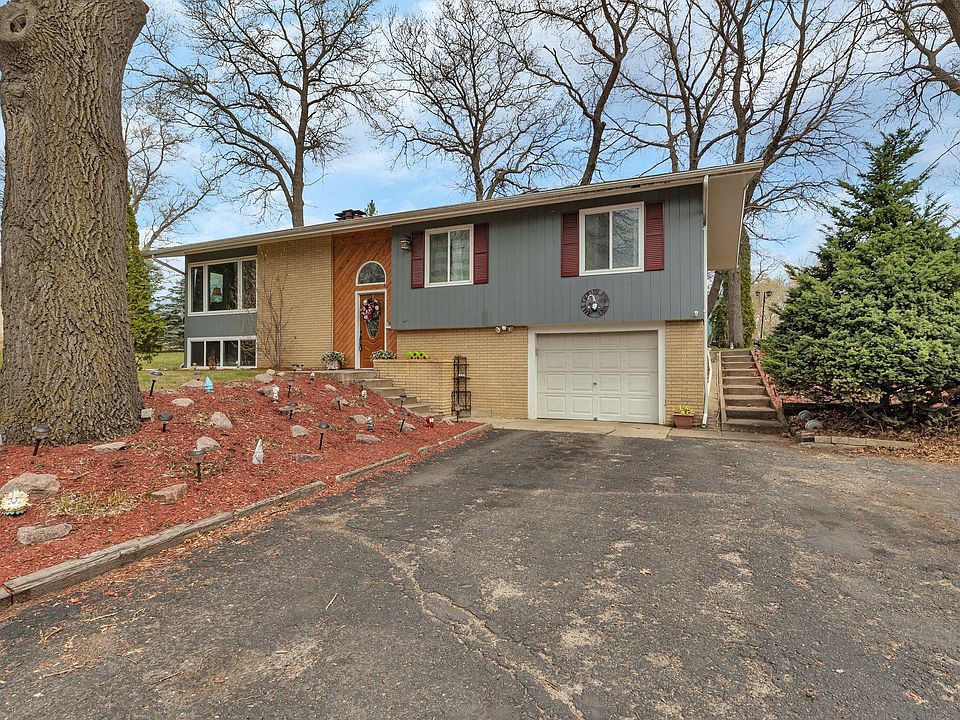 1st image of 4590 Mallard Ct NW