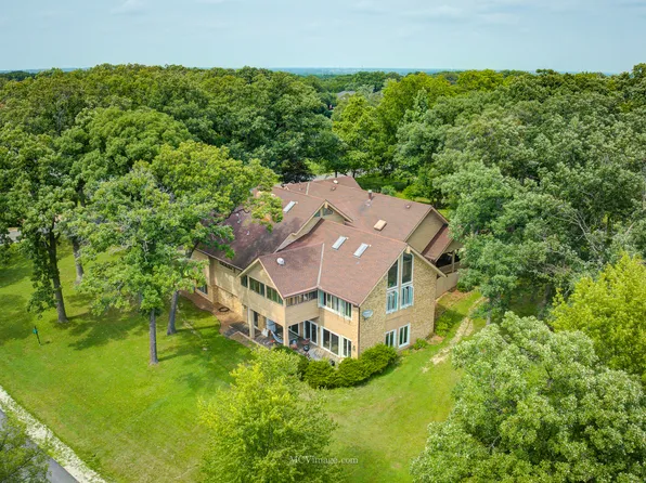 12423 S Seminole Rd, Palos Park, IL 60464
