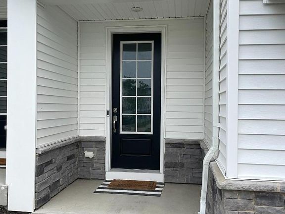 3rd image of 3 MYERS TERRACE