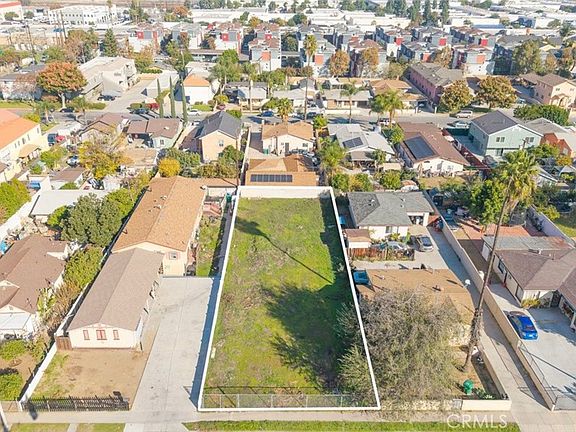 4th image of 1243 E St Lot 27