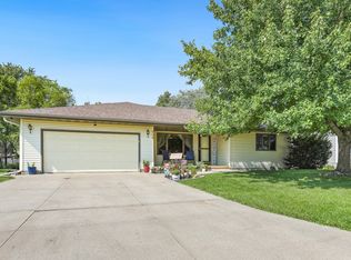 505 W Meadow Dr, Prairie City, IA 50228