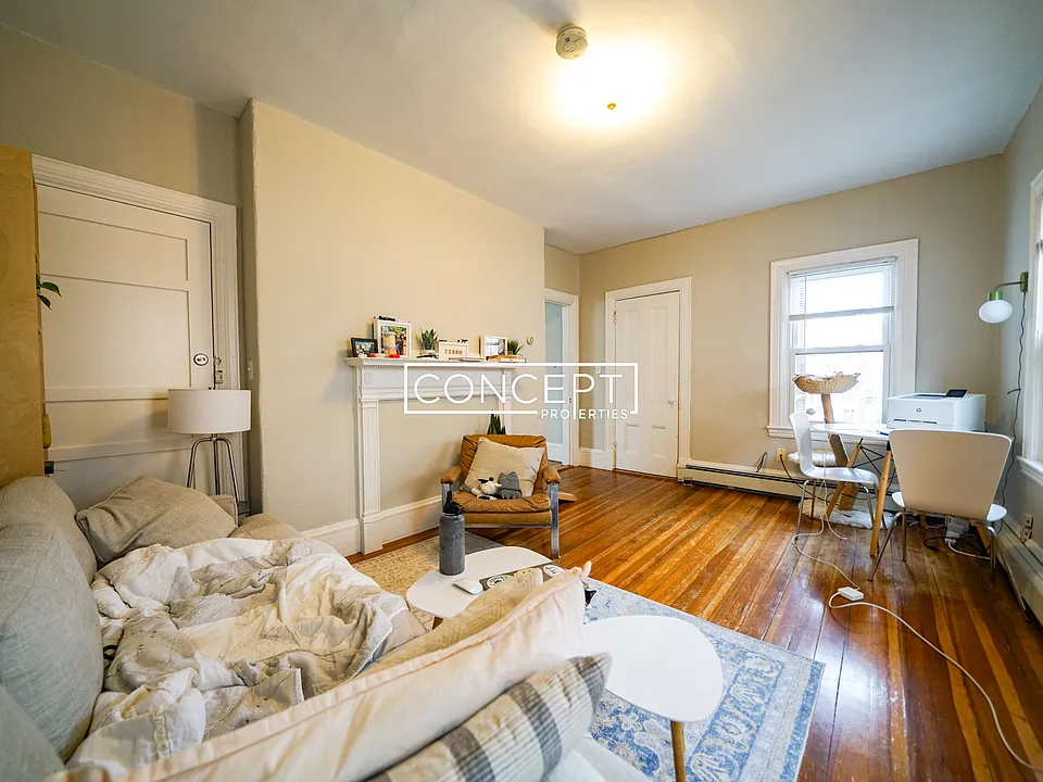 63 Dana St