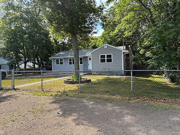 2nd image of 46 Hawkins Rd