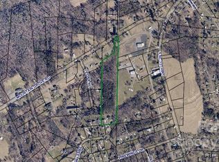 5945 Mountain Grove Rd, Hickory, NC 28602