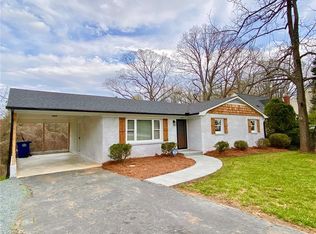 2125 N Peace Haven Rd, Winston Salem, NC 27106
