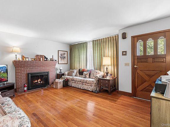5th image of 46 Hillis Terrace