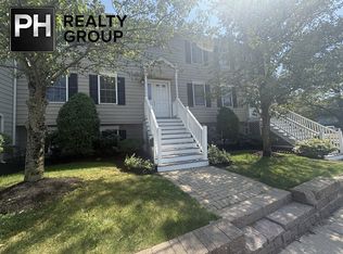 30 Russell St UNIT 5, Waltham, MA 02453