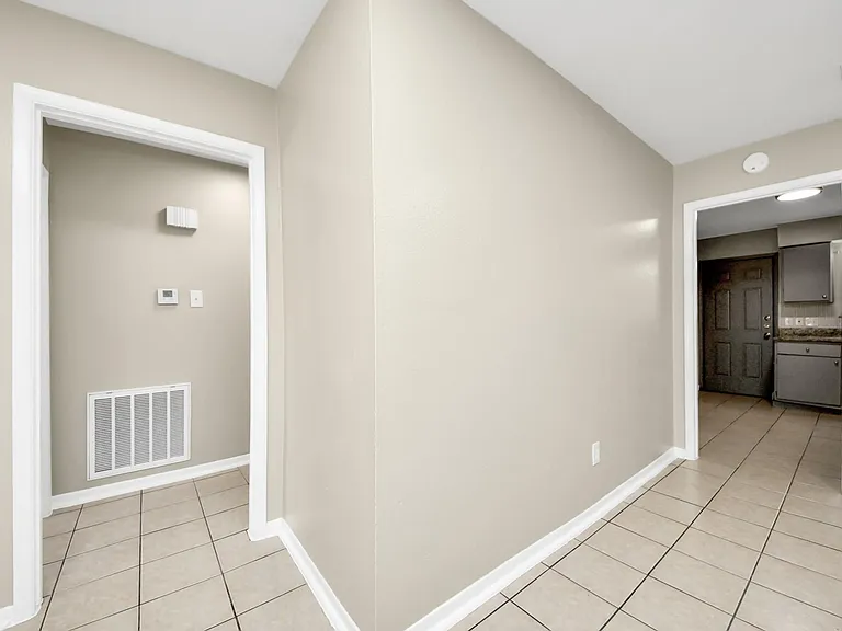1736 Crestdale Dr #8 — Photo 11