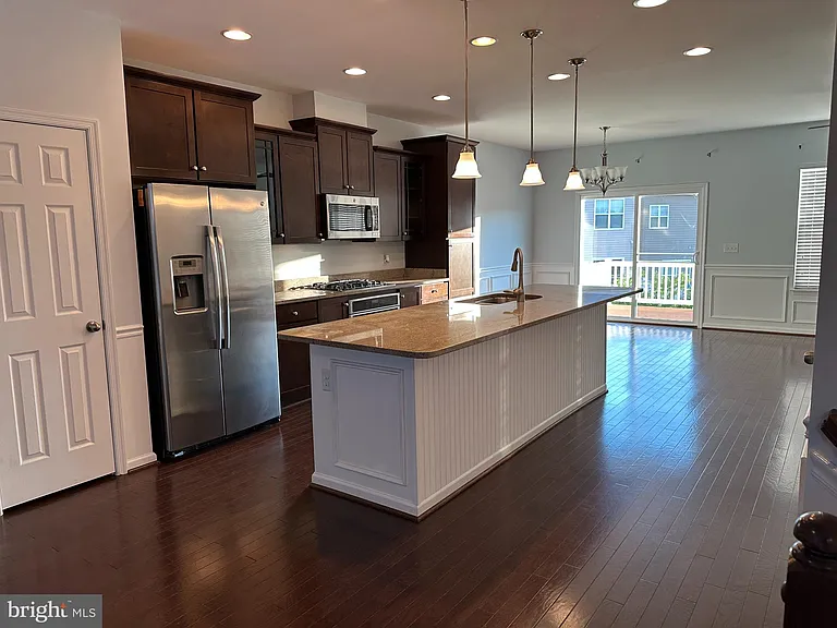 9075 Alexander Way — Photo 11