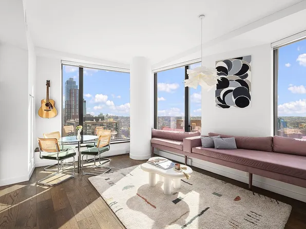 11 Hoyt St APT 27J, Brooklyn, NY 11201