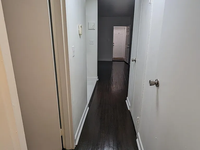1120 46th St NE #2 — Photo 10