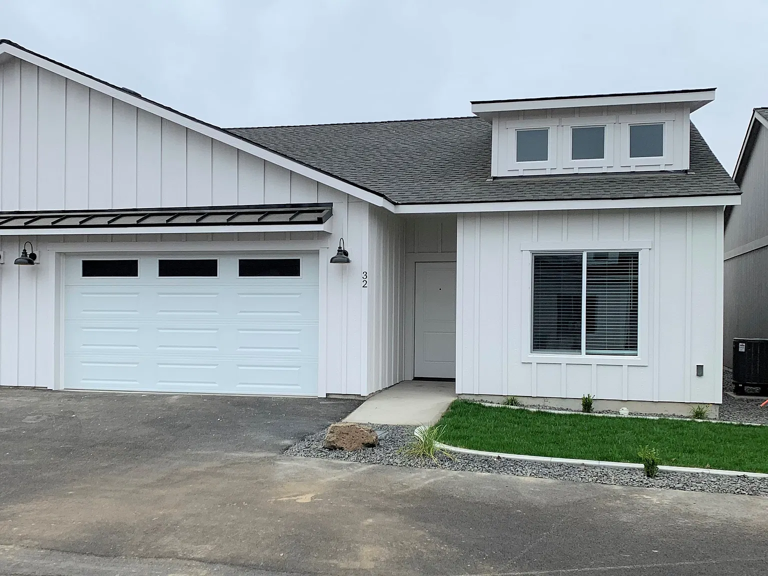 5810 Midland Ln — Photo 3