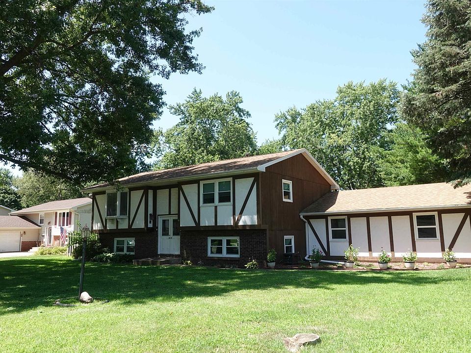 1st image of 532 Kings Canyon Blvd