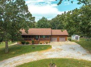 904 S Alvarado Ave, Belle, MO 65013