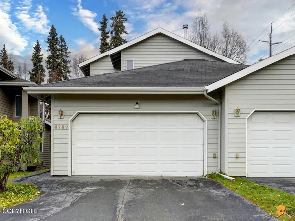 6787 Delong Landing Cir, Anchorage, AK 99515