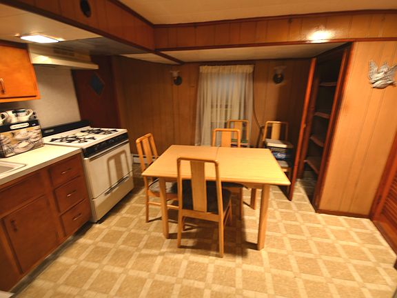 basement kitchen