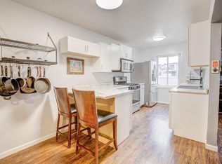 10750 Rockford Rd APT 203, Plymouth, MN 55442